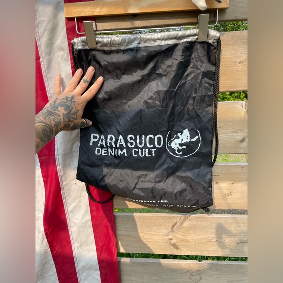 Y2k Parasuco cinch bag - Picture 3 of 3